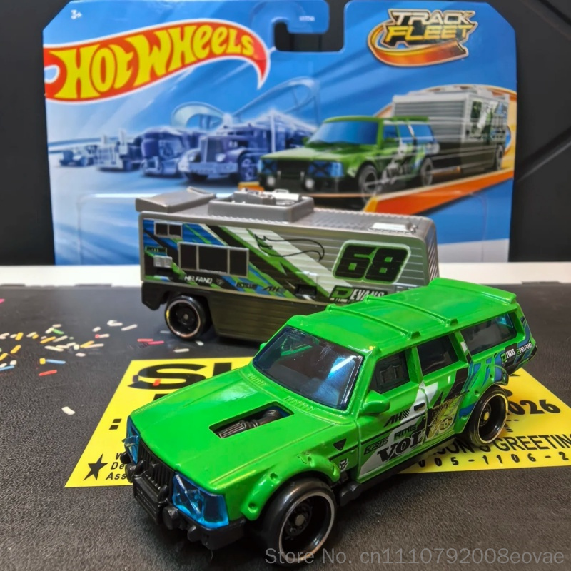 Mattel Toy Hot Wheels - Oryginalny model samochodu Hot Wheels Volvo